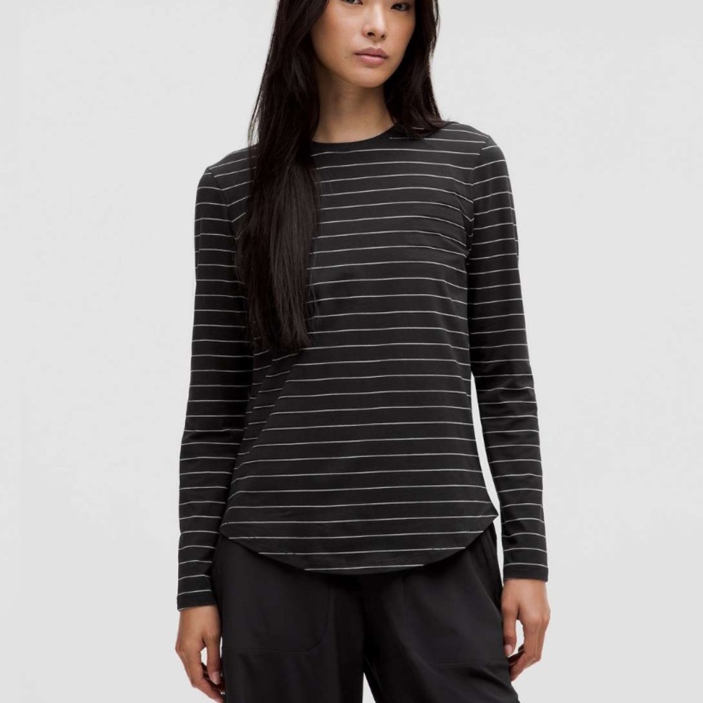 Lululemon love long sleeve top